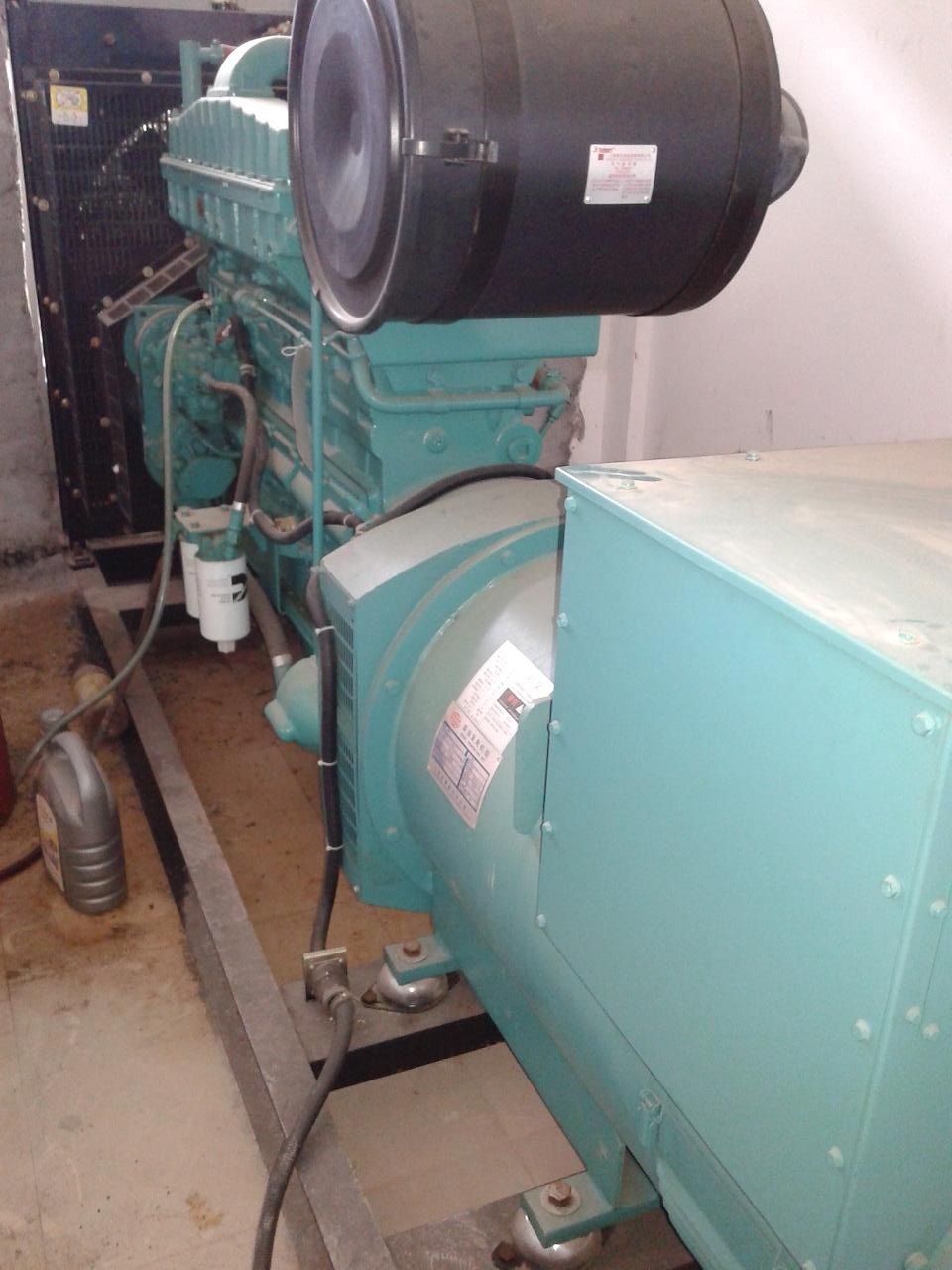 鷹潭市第三醫(yī)院300KW康明斯機(jī)組